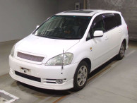 2002 Toyota Ipsum