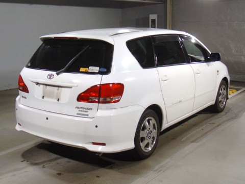 2002 Toyota Ipsum ACM21W[1]