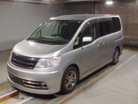 2007 Nissan Serena