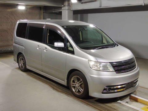 2007 Nissan Serena C25[2]