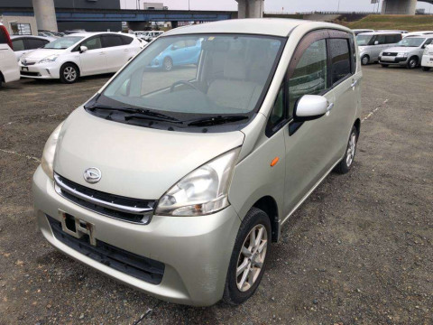 2011 Daihatsu Move LA100S[0]