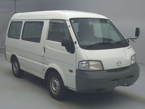 2014 Mazda Bongo Van SKP2M[2]