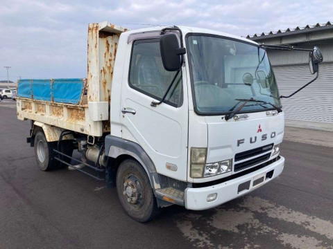 2004 Mitsubishi Fuso Fighter FK71DC[2]