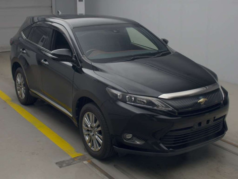 2015 Toyota Harrier ZSU60W[2]