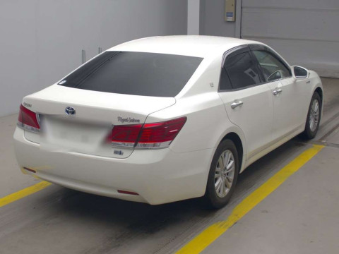 2014 Toyota Crown Hybrid AWS210[1]