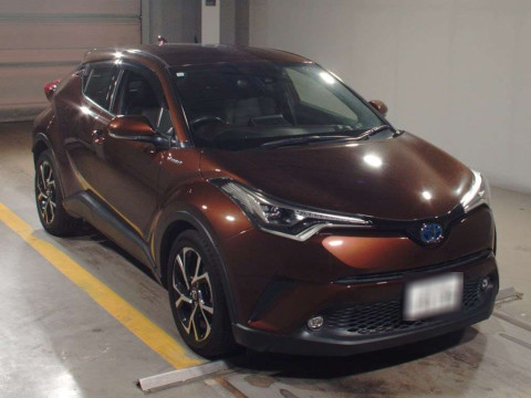 2018 Toyota C-HR ZYX10[2]