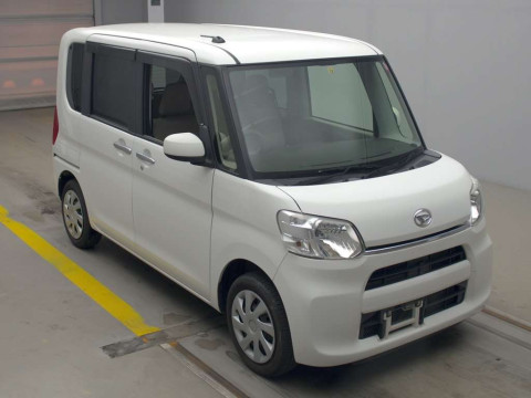 2015 Daihatsu Tanto LA600S[2]