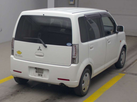 2012 Mitsubishi eK Wagon H82W[1]