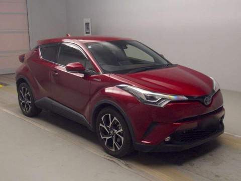 2018 Toyota C-HR ZYX10[2]