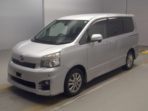 2011 Toyota Voxy ZRR75W[0]