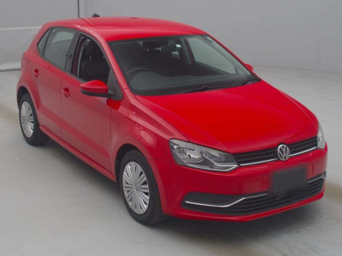 2016 Volkswagen Polo 6RCJZ[2]