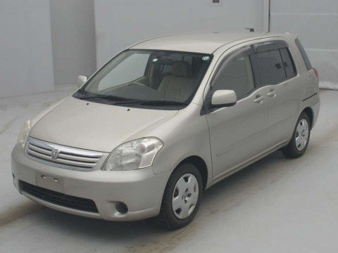 2004 Toyota Raum NCZ25[0]