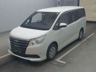 2014 Toyota Noah