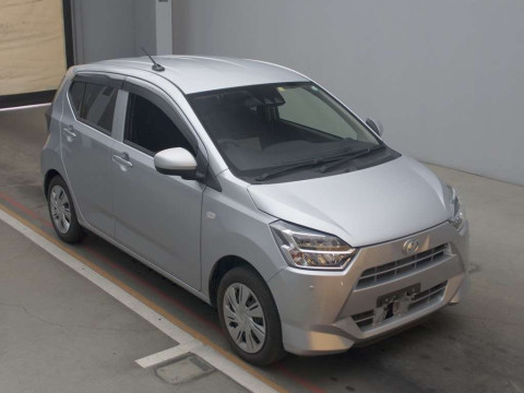 2022 Daihatsu Mira es LA350S[2]