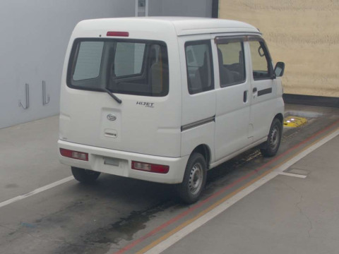 2015 Daihatsu Hijet Cargo S331V[1]