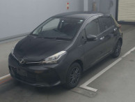 2016 Toyota Vitz