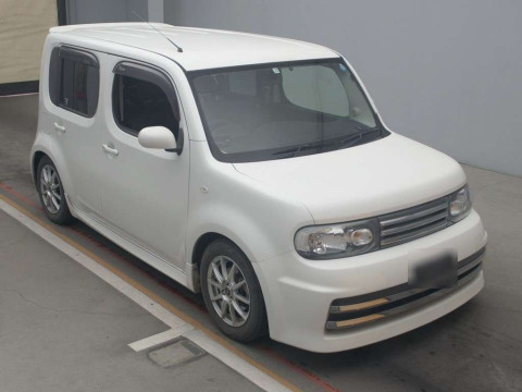 2013 Nissan Cube Z12[2]