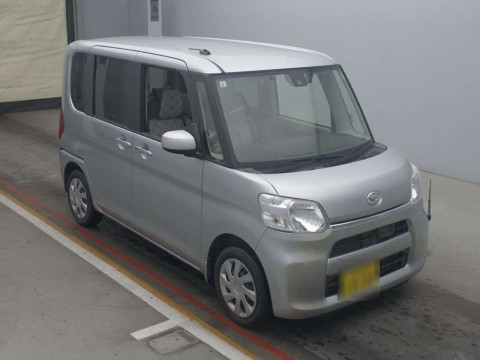 2015 Daihatsu Tanto LA600S[2]