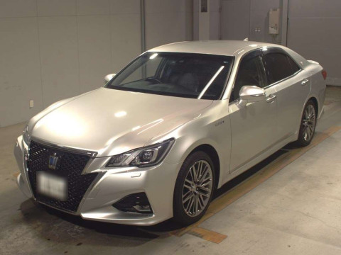 2017 Toyota Crown Hybrid AWS210[0]