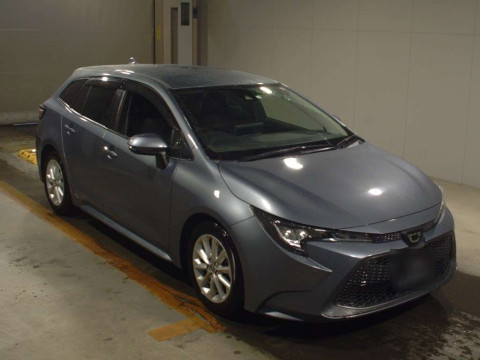 2020 Toyota Corolla Touring Wagon ZRE212W[2]