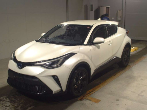 2020 Toyota C-HR ZYX11[0]