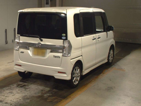 2013 Daihatsu Tanto Custom LA600S[1]