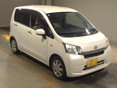 2013 Daihatsu Move LA100S[2]