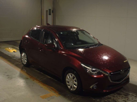 2017 Mazda Demio DJ5FS[2]