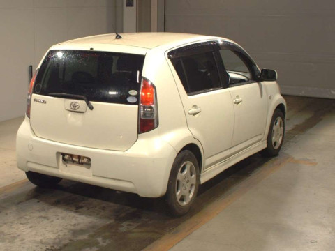 2005 Toyota Passo KGC10[1]