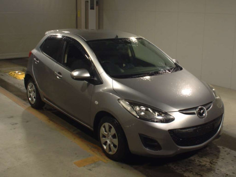 2013 Mazda Demio DE3FS[2]