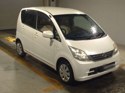 2009 Daihatsu Move L175S[2]