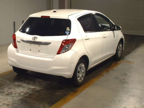 2012 Toyota Vitz KSP130[1]