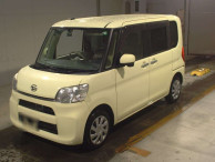 2014 Daihatsu Tanto