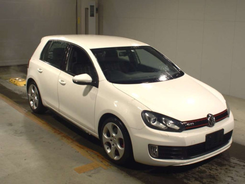 2010 Volkswagen Golf 1KCCZ[2]