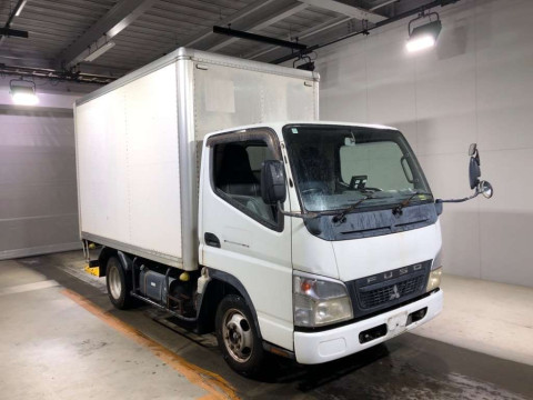 2007 Mitsubishi Fuso Canter Guts FD70B[2]