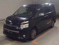 2009 Toyota Voxy