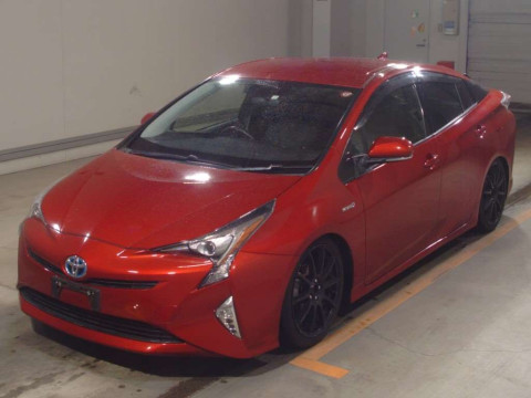 2016 Toyota Prius ZVW50[0]