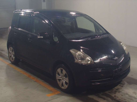 2008 Toyota Ractis NCP100[2]