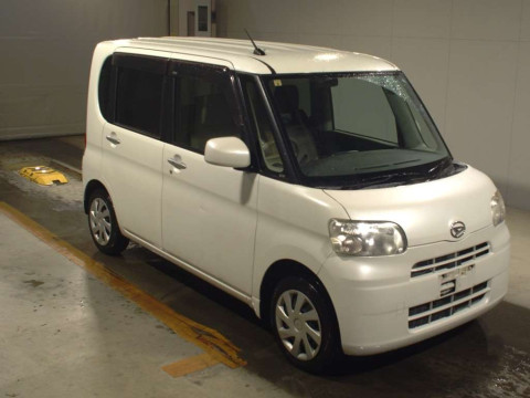 2012 Daihatsu Tanto L375S[2]