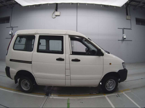 2007 Toyota Liteace Van KR42V[2]