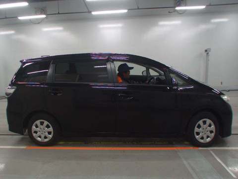 2016 Toyota Wish ZGE20G[2]