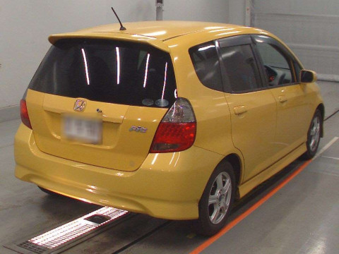 2005 Honda Fit GD3[1]