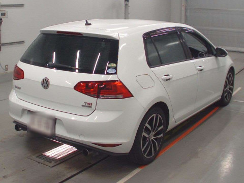 2014 Volkswagen Golf AUCPT[1]