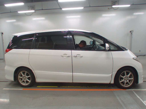 2008 Toyota Estima ACR50W[2]