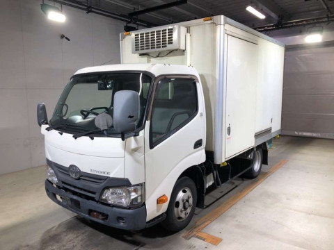 2016 Toyota Toyoace Truck XZU605[0]