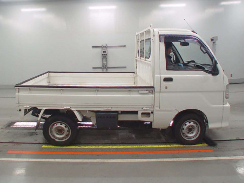 2003 Daihatsu Hijet Truck S200P[2]