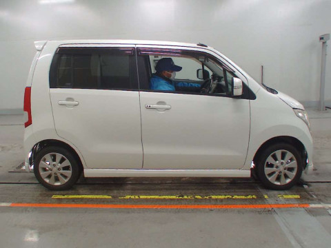 2010 Suzuki Wagon R MH23S[2]