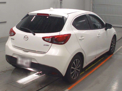 2015 Mazda Demio DJ3FS[1]