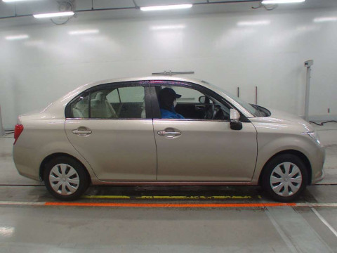 2014 Toyota Corolla Axio NZE161[2]