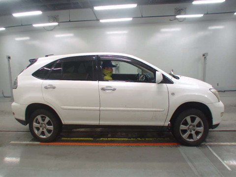 2007 Toyota Harrier ACU30W[2]